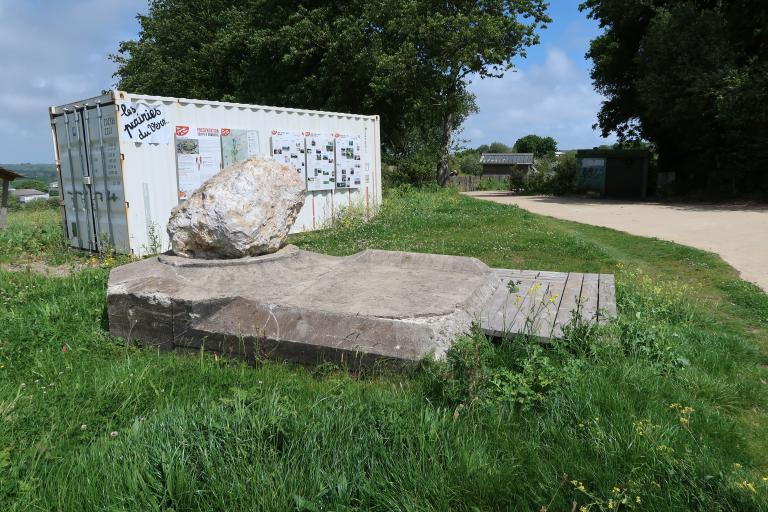 Bunker - poste d’observation et de tir dit Tobruk-Stand, La Fontaine Margot, Keranroux, rue de Lanninguer (Brest)