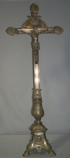Croix d'autel 4 (Guipry fusionnée en Guipry-Messac en 2016)