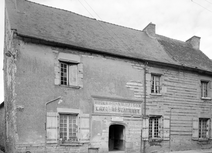 Maison dit hôtel Grandmaison, 1 rue Jean-Marie Lamennais ; 29 rue du Médecin Général Robic (Pontivy)