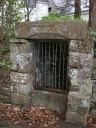 Puits, avenue Kennedy, Kervoilan (Perros-Guirec)