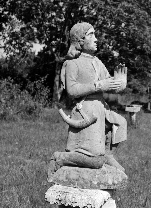 Statue (statuette) : saint Hubert, chapelle Notre-Dame de Kerdroguen (Colpo)