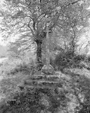 Les croix monumentales et les calvaires de la commune de Peumérit