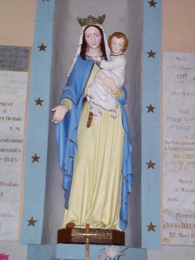 Statue : Notre-Dame-des-Brûlais