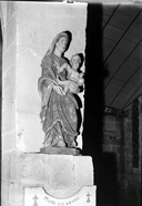 Statue (d'applique, petite nature) : Vierge à l'Enfant, église paroissiale Saint-Servais (Saint-Servais)