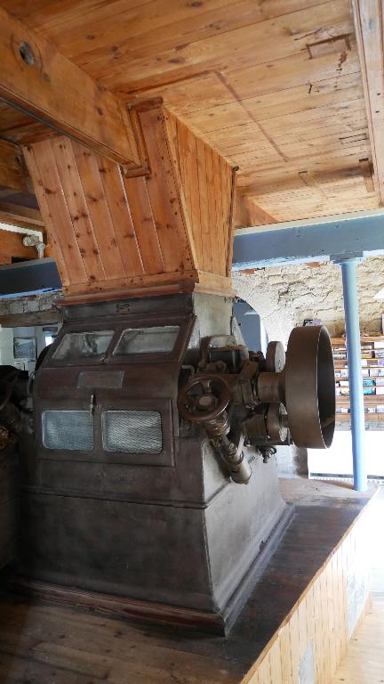 Moulin à marée du Couffon puis Minoterie du Couffon, actuellement maison d'habitation et chambres d'hôtes (Kerlouan)