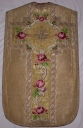 Ornement doré 1 : chasuble, voile de calice (Tressé fusionnée en Mesnil-Roc'h en 2019)