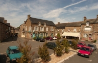 Architecture des ensembles agglomérés sur la commune de Sens-de-Bretagne