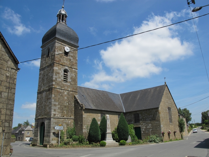 Prieuré de bénédictins, église paroissiale Saint-Jean (Coglès fusionnée en Les Portes du Coglais en 2017)