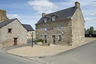 Ferme, actuellement mairie de Vendel (Vendel fusionnée en Rives-du-Couesnon en 2019)