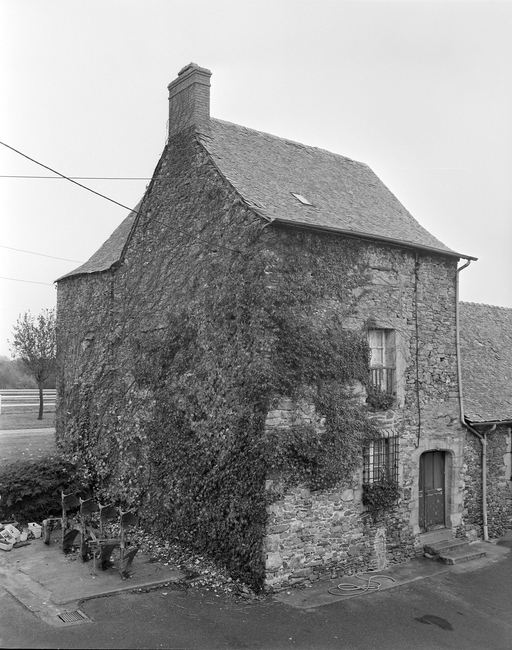 Manoir, la Grande Ravenière (Erbrée)
