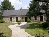 Moulin à farine de la Ville Jean, actuellement maison (Saint-Martin-des-Prés)