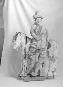 Groupe sculpté (d'applique) : la Charité de saint Martin (2), chapelle Saint-Tugdual (Guiscriff)
