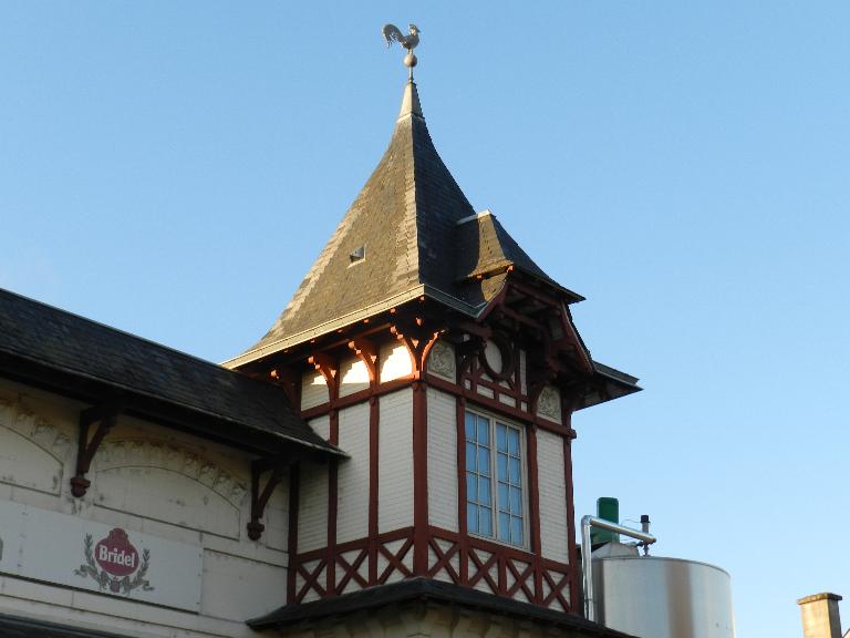 Laiterie Beurrerie de L'Hermitage (Groupe Lactalis), place de la gare (L'Hermitage)