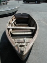 Bateau de service dit annexe ou plate