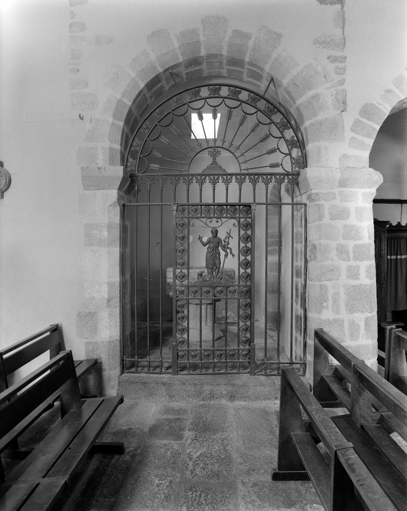 Clôture des fonts baptismaux, église paroissiale Saint-Gérand (Cléguer)