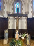 Croix monumentale, église paroissiale Saint-Malo (Saint-Malo-des-Trois-Fontaines)