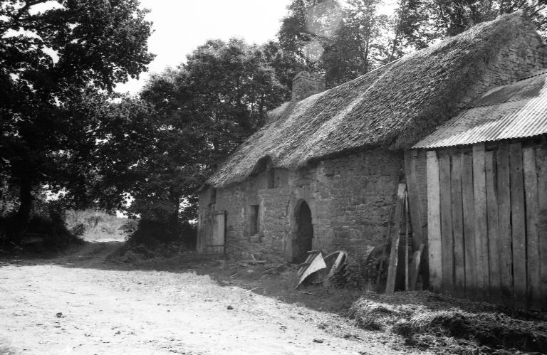 Les maisons et les fermes de la commune de Locmalo