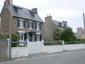 Maison, 25 rue du Général Leclerc (Etables-sur-Mer fusionnée en Binic-Etables-sur-Mer en 2016)