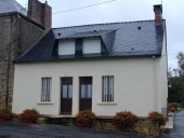 1ère maison, chemin départemental n°106 de Hédé à Brains-sur-les-marches (La Selle-Guerchaise)