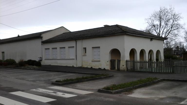 Maison des Jeunes et de la Culture (Corps-Nuds)