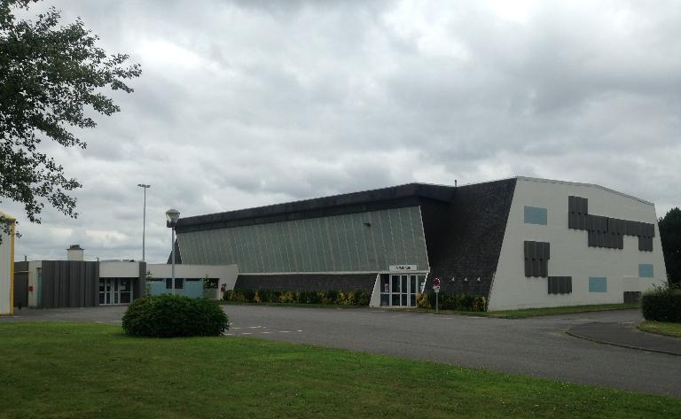 Centre sportif de la Cavale Blanche, avenue de la Libération (Brest)