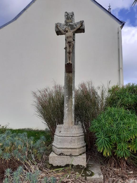 Croix monumentale, route de Tréméoc (Plonéour-Lanvern)