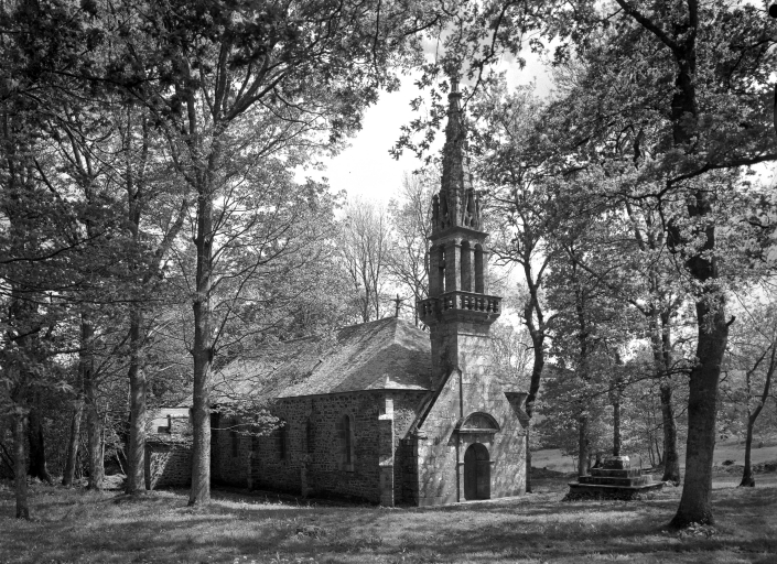 Chapelle Saint-Exupère, Loguisper (Dinéault)