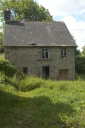 Maison, le Pont Dom Guérin (La Bazouge-du-Désert)