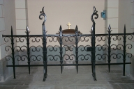 Fonts baptismaux ; clôture des fonts baptismaux