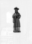 Statue (petite nature) : saint Nicodème, église paroissiale Notre-Dame-de-Lorette (Roudouallec)