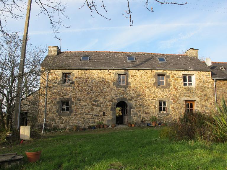 Les maisons et fermes de la commune d'Hanvec