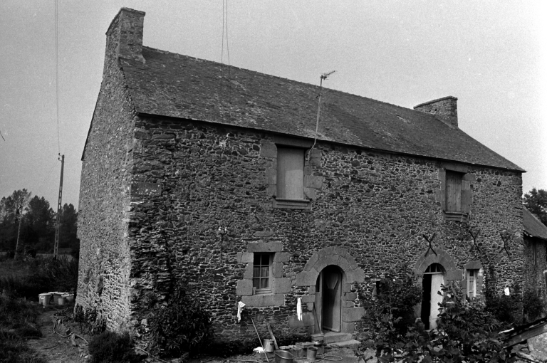 Maison, la Ville Dolée (La Gouesnière)