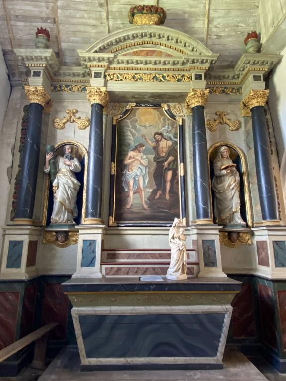 Ensemble de l'autel secondaire nord : autel, retable, 2 gradins d'autel, chapelle Saint-Golven, le Vieux-Bourg (Taupont)