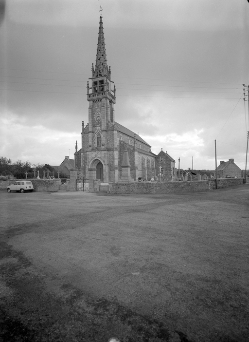 Eglise Paroissiale Saint-Colomban (Brélidy)