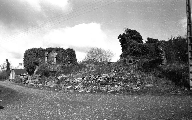 Manoir, Loc Guénolé (Plonévez-du-Faou)