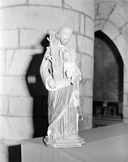 Statue (statuette) : saint Joseph et l'Enfant, église paroissiale Saint-Gilles (Plonéis)