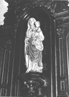 Statue : Vierge à l'Enfant (2), église paroissiale Saint-Gurval, place de la mairie (Guer)