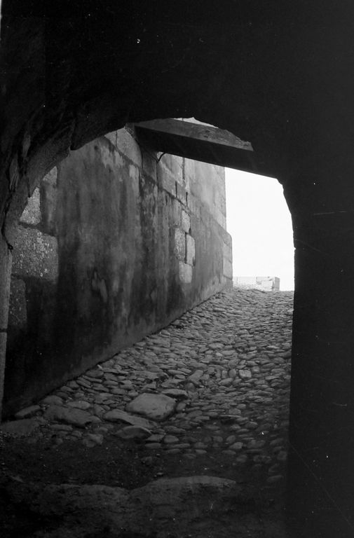 Tour Vauban : tour et batterie basse semi-circulaire, le Sillon, Anse de Camaret (Camaret-sur-Mer)