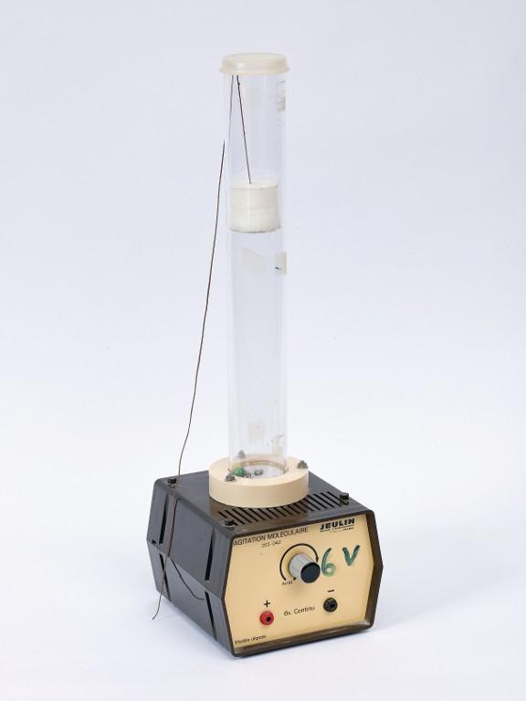Les collections pédagogiques d'instruments scientifiques de la Cité scolaire de l'Harteloire, 1, rue Bertrand-du-Guesclin (Brest)