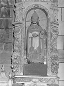 Statue (d'applique, petite nature) : saint Nicolas, église paroissiale Saint-Pierre (Pleumeur-Gautier)