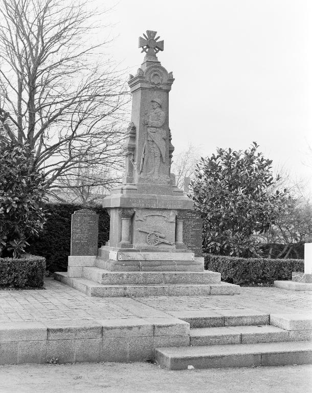 Monument aux morts de la guerre 1914-1918 (Quéven)