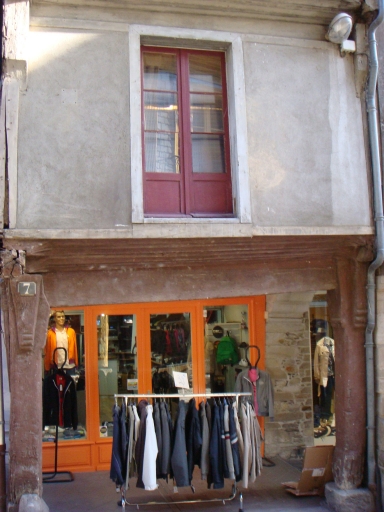 Maison à porche, 7 rue Poterie (Vitré)