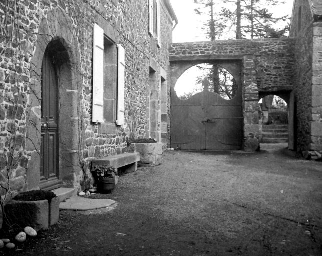 Ferme, rue de la Ville-Angevin (Pordic)