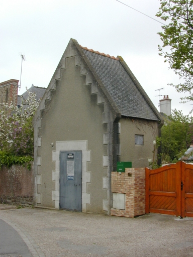Transformateur, rue de la Paix (La Richardais)