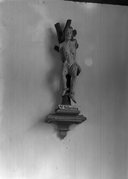 Statue (d'applique, petite nature) : saint Sébastien, église paroissiale Saint-Louis (Tréffrin)