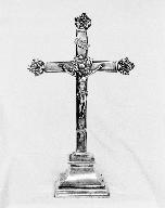 Croix-reliquaire, église Saint-Pierre (Lanouée fusionnée en Forges de Lanouée en 2019)