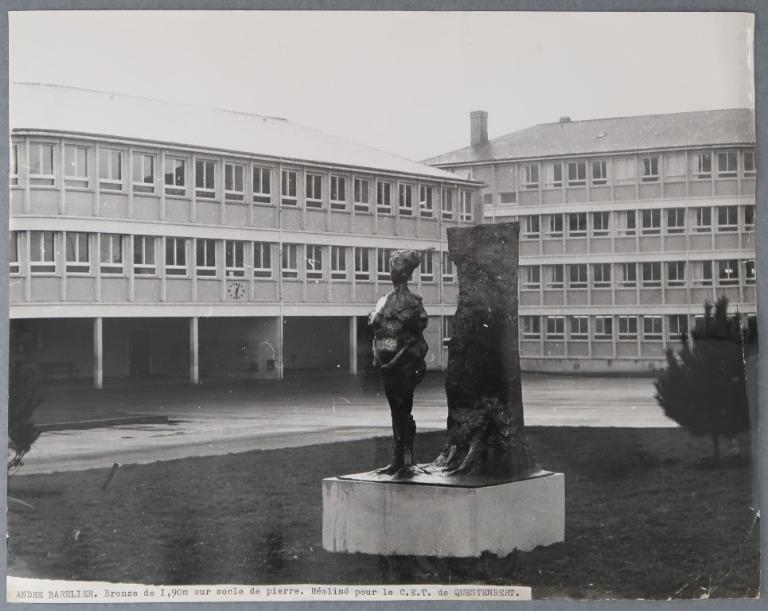 La décoration au titre du 1% artistique du Lycée polyvalent Marcelin Berthelot