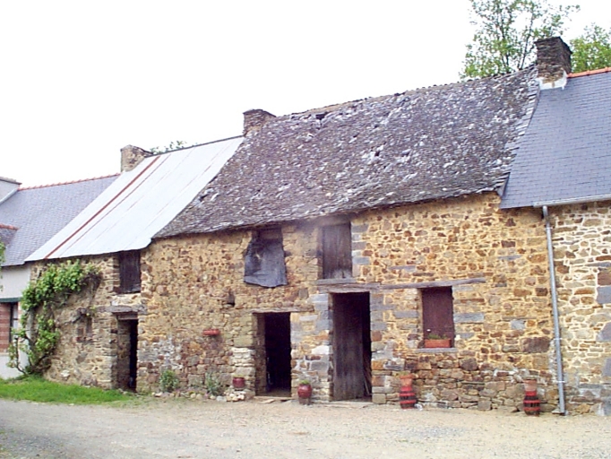 Ferme 4, la Violais (Saint-Séglin)