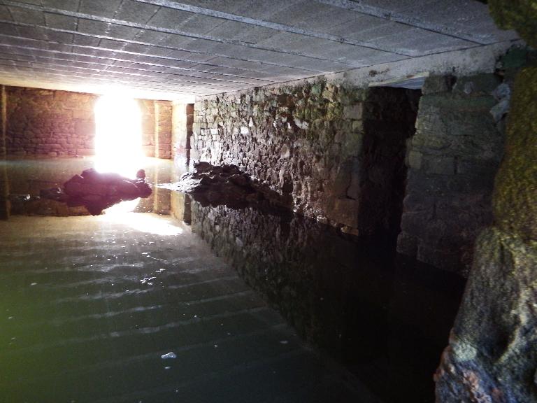 Moulin à marée de Pomper, puis maison, actuellement commerce (Baden)