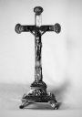 Croix d'autel (2), église paroissiale Saint-Jean-Baptiste (Lézardrieux)